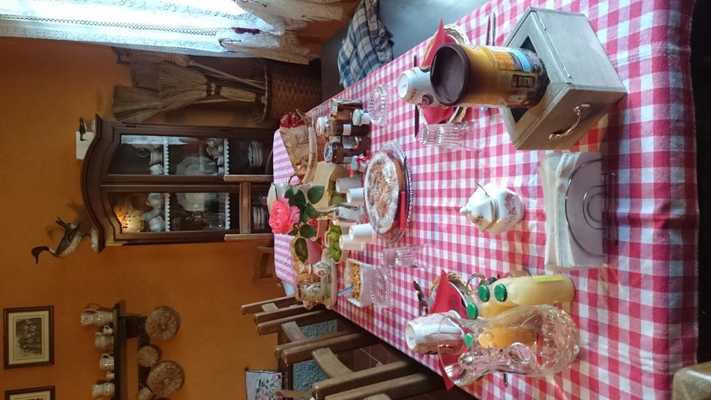 B&B Villa Damiani Brindisi di Montagna Luaran gambar