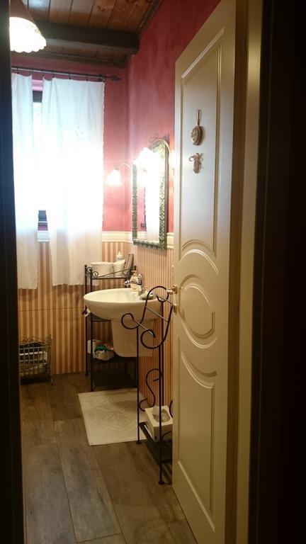 B&B Villa Damiani Brindisi di Montagna Luaran gambar