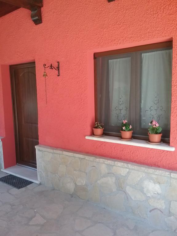 B&B Villa Damiani Brindisi di Montagna Luaran gambar
